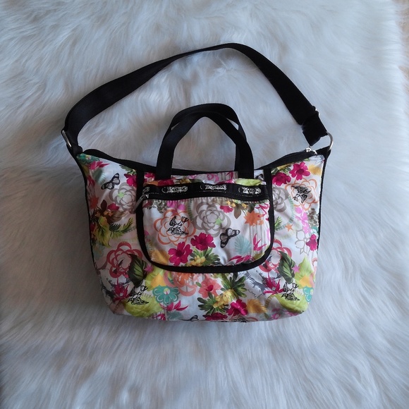 LeSportSac Crossbody Bag Purse - Picture 8 of 8